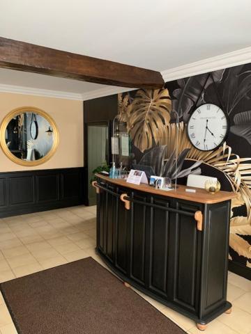 Logis Domaine Du Prieure Hotel Tonnay-Boutonne Luaran gambar