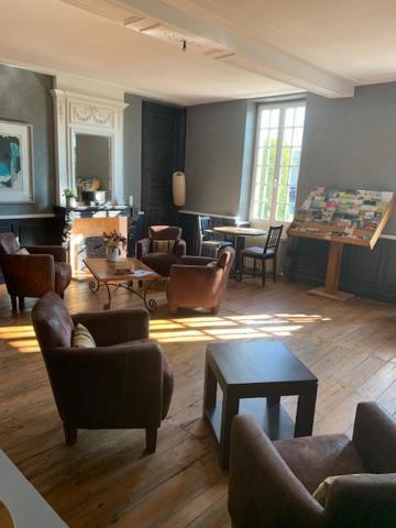 Logis Domaine Du Prieure Hotel Tonnay-Boutonne Luaran gambar