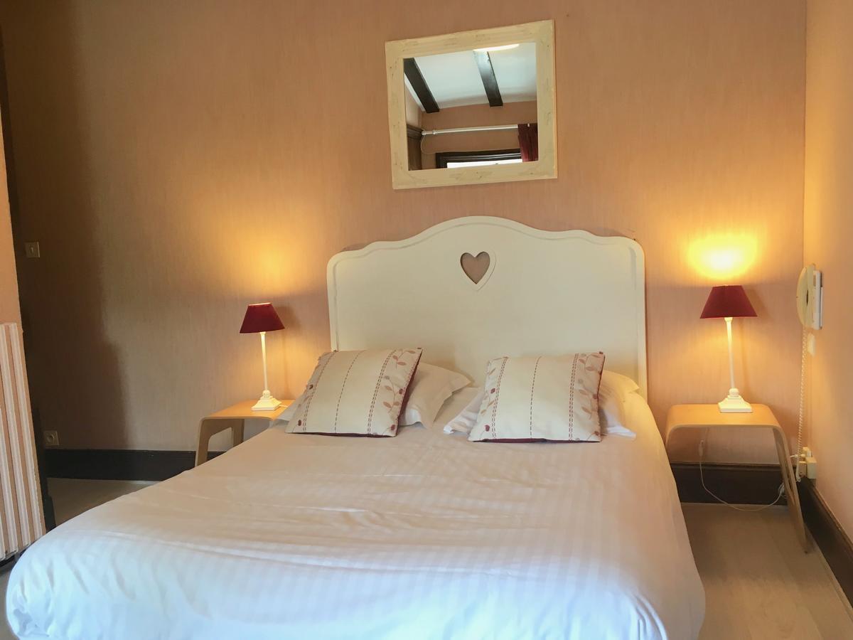 Logis Domaine Du Prieure Hotel Tonnay-Boutonne Luaran gambar